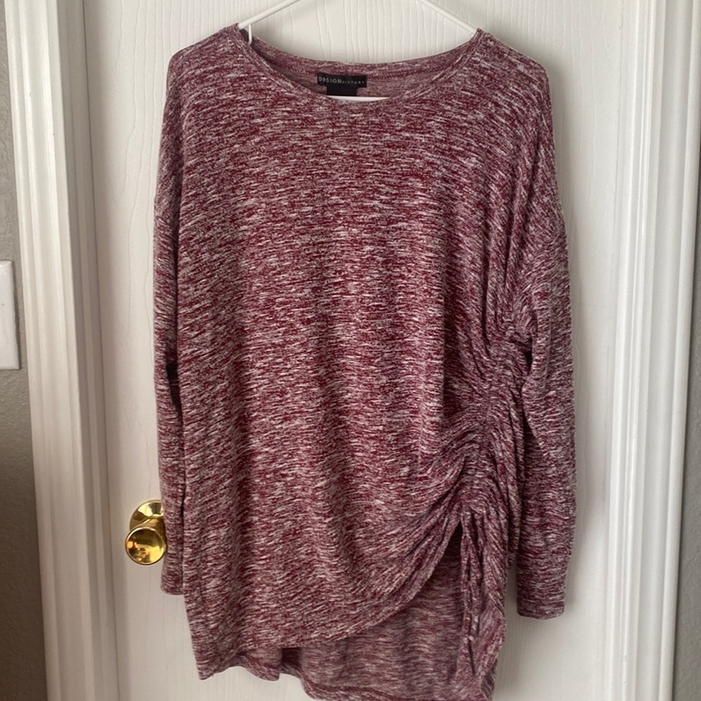 Design History long sleeve